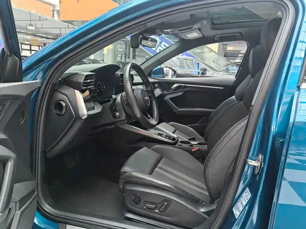 Audi A3 2022 из CN, фото 2
