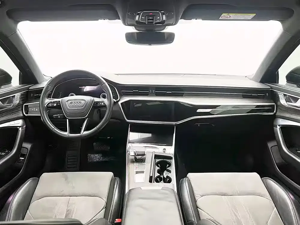 Audi A6L 2023 из CN, фото 7