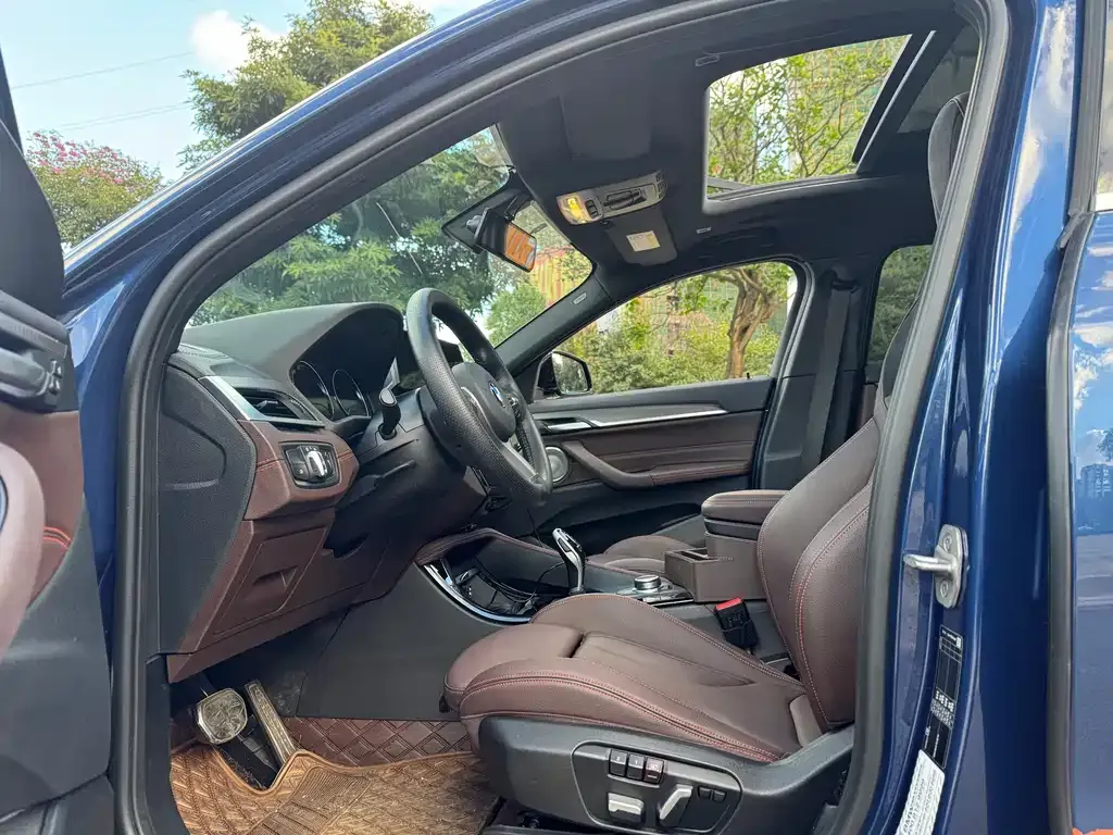 BMW X2 2021 из CN, фото 2