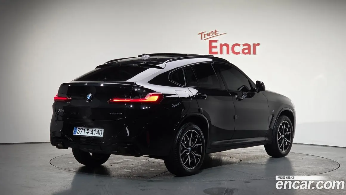 BMW X4 2024 из KR, фото 2