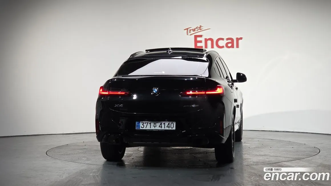BMW X4 2024 из KR, фото 3