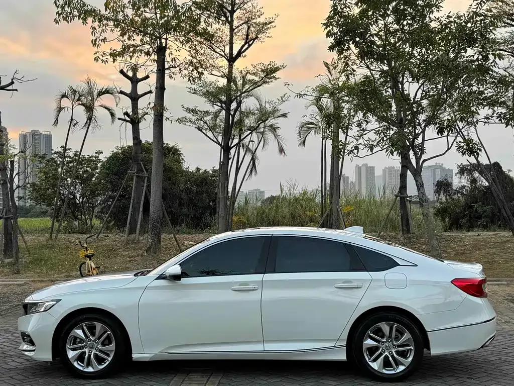Honda Accord 2021 из CN, фото 7