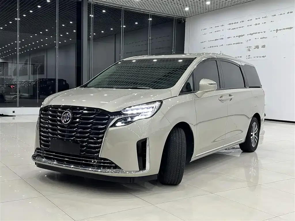 Buick GL8 2023 из CN, фото 1