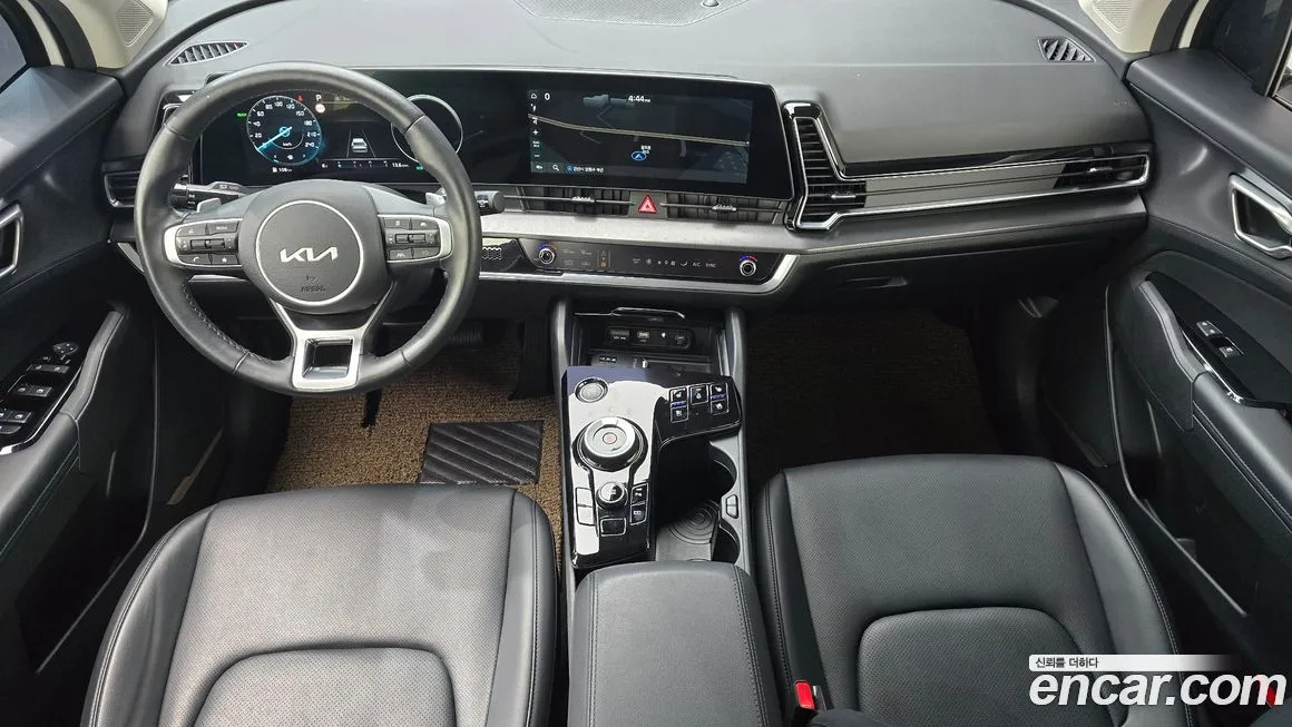 Kia Sportage — фото 8
