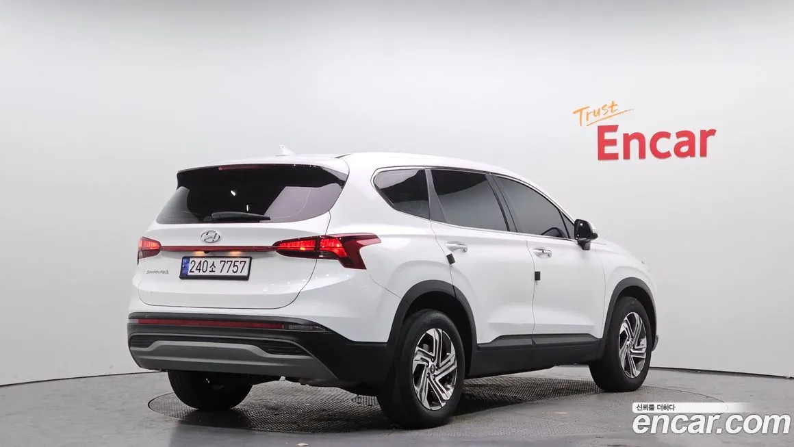 Hyundai Santafe 2023 из KR, фото 2