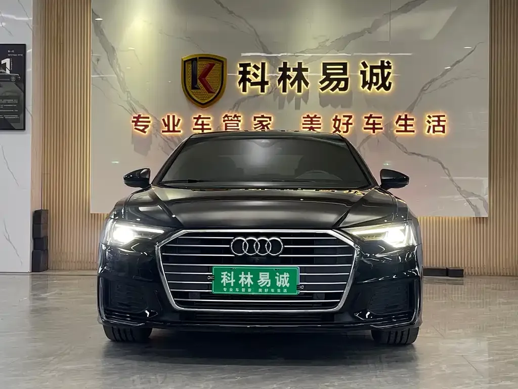 Audi A6L 2021 из CN, фото 6