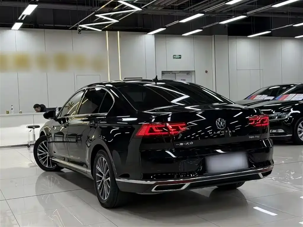 Volkswagen Magotan 2022 из CN, фото 7