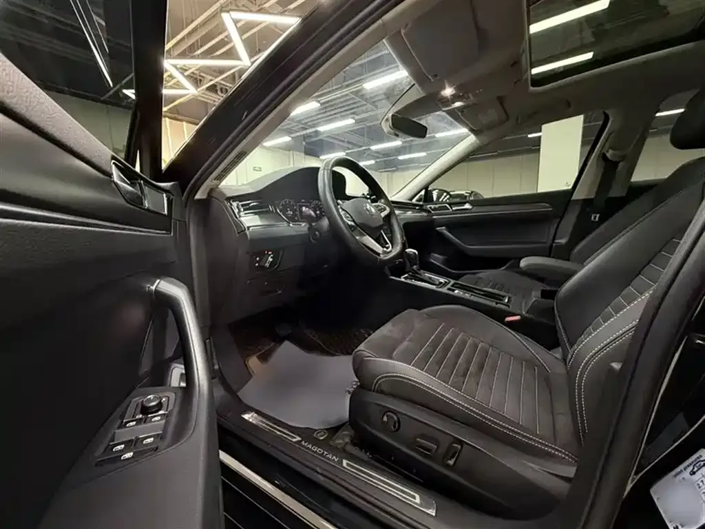 Volkswagen Magotan 2022 из CN, фото 9