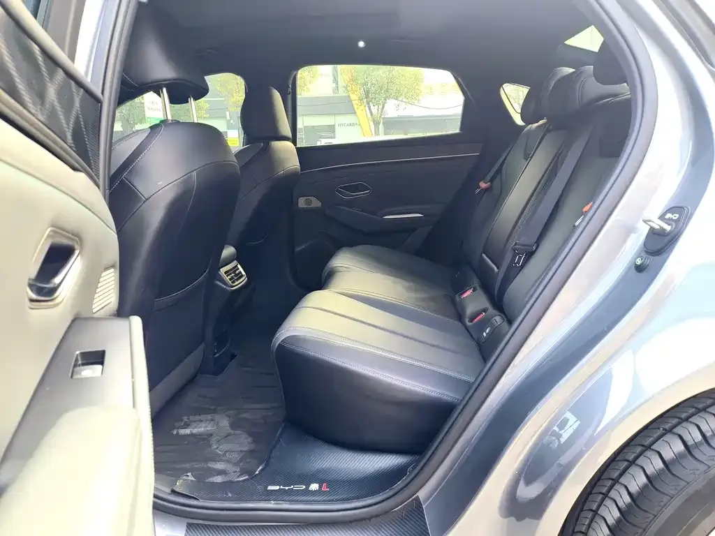 BYD Qin L 2025 из CN, фото 2