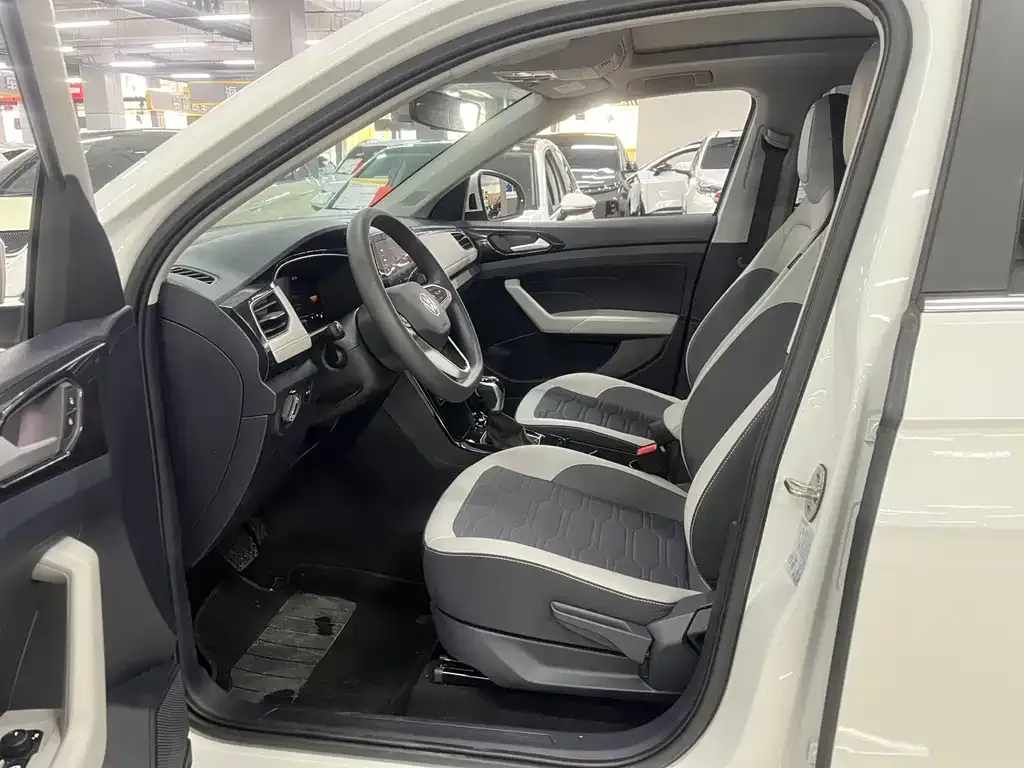 Volkswagen Tharu 2025 из CN, фото 6