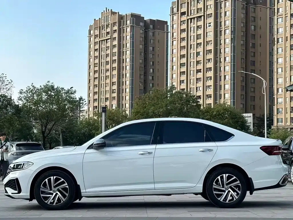 Volkswagen Lavida 2024 из CN, фото 4