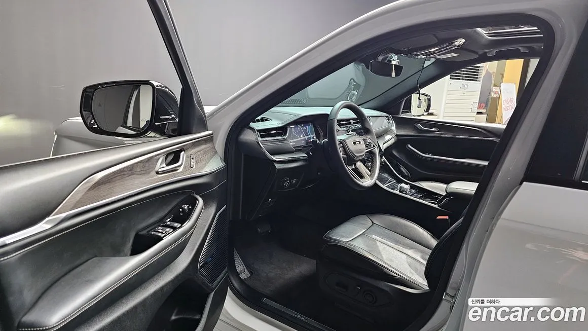 Jeep Cherokee 2023 из KR, фото 8