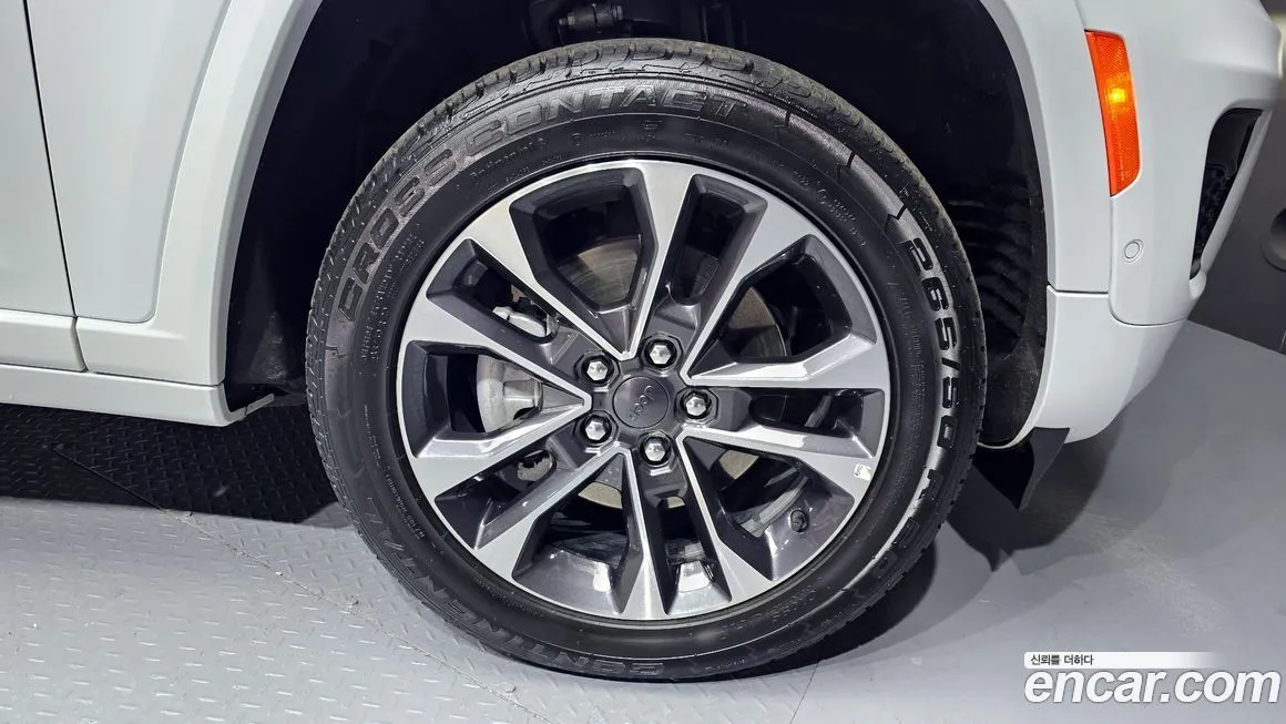 Jeep Cherokee 2023 из KR, фото 10