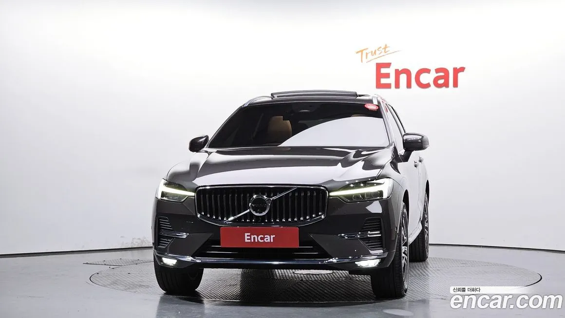Volvo XC60 — фото 3