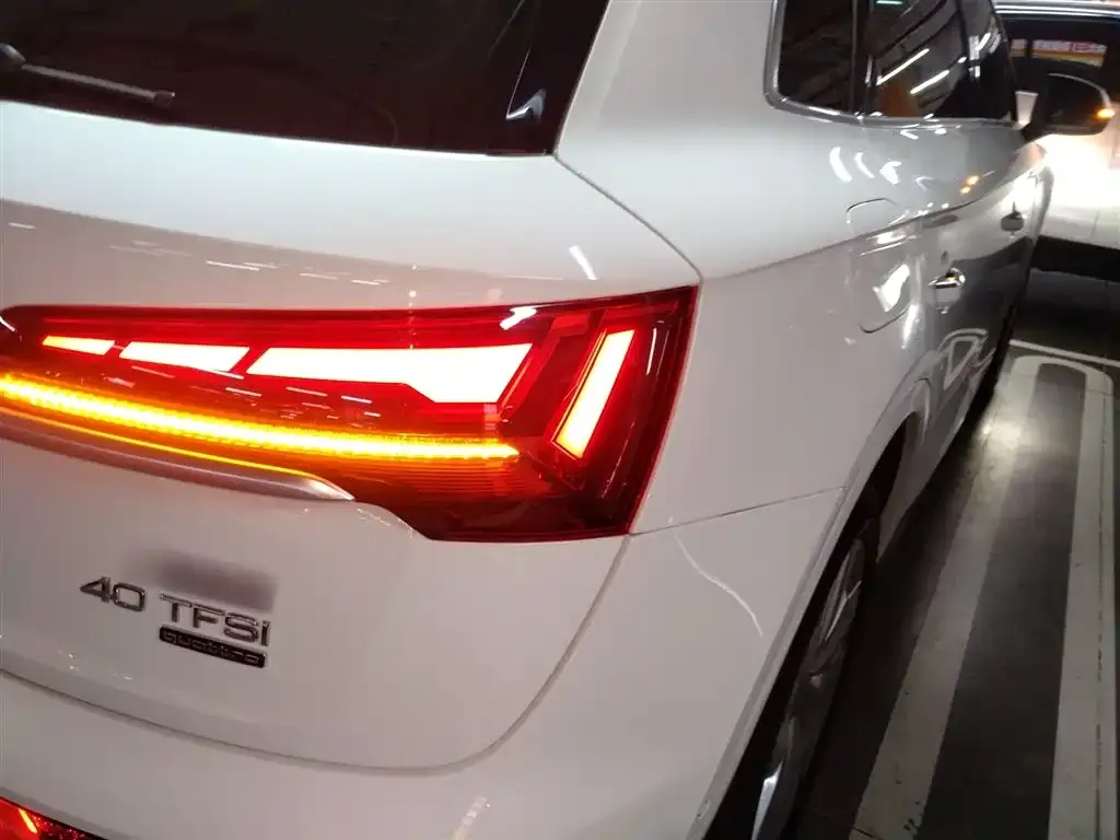 Audi Q5L 2023 из CN, фото 2