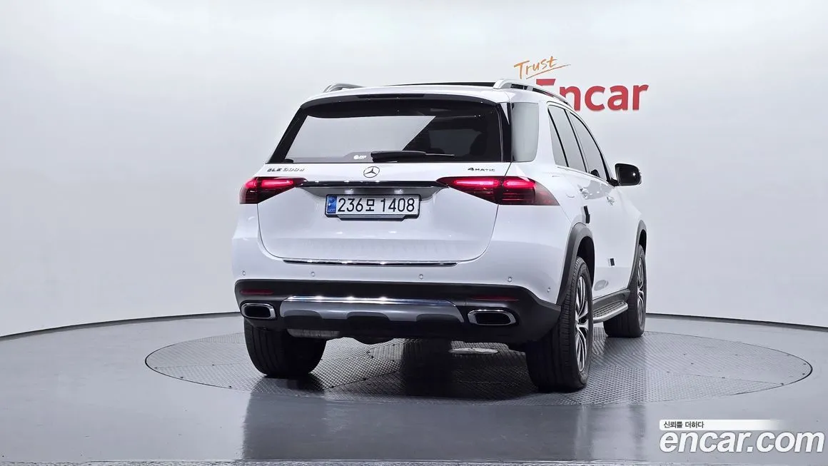Mercedes-Benz GLE-Class — фото 4
