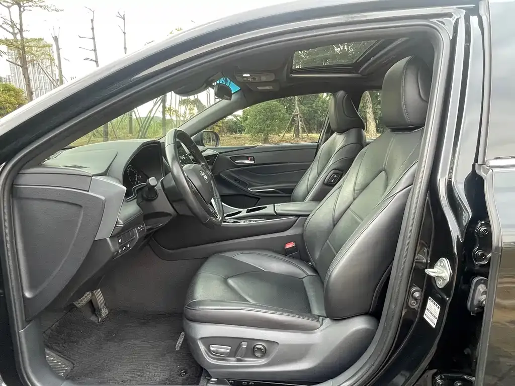 Toyota Avalon 2022 из CN, фото 3