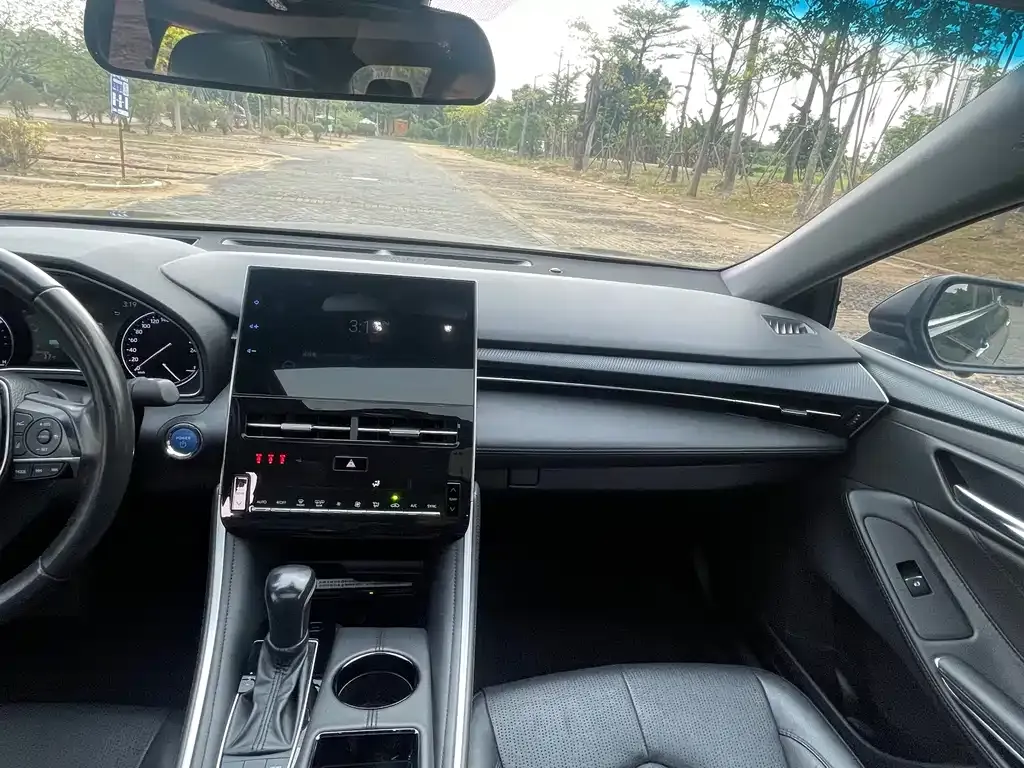Toyota Avalon 2022 из CN, фото 9
