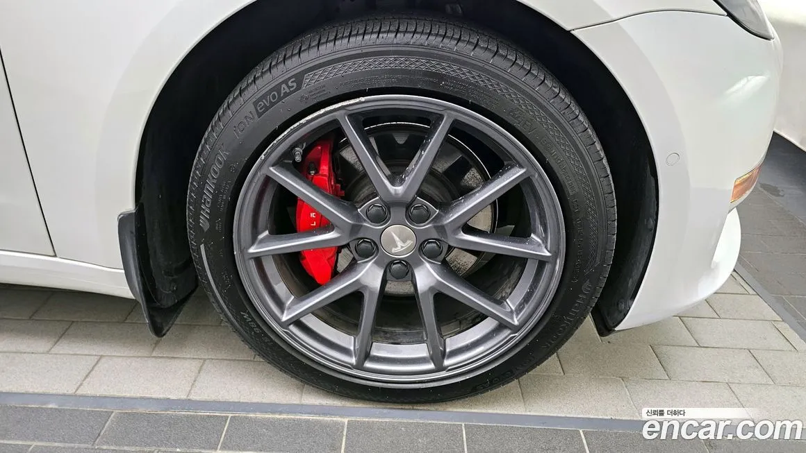 Tesla Model 3 2021 из KR, фото 10