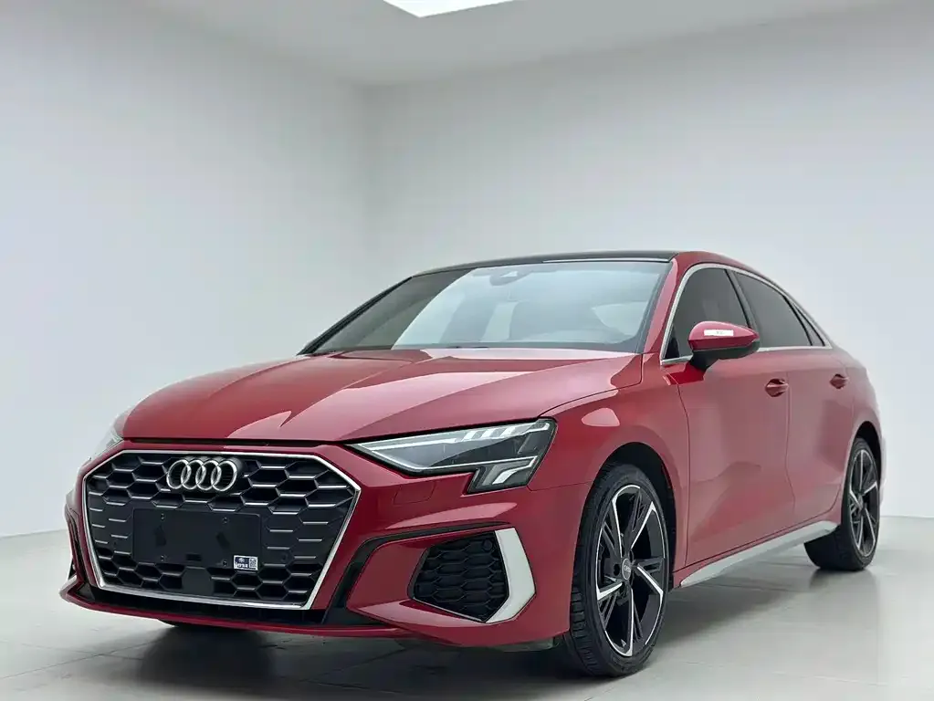 Audi A3 2022 из CN, фото 1