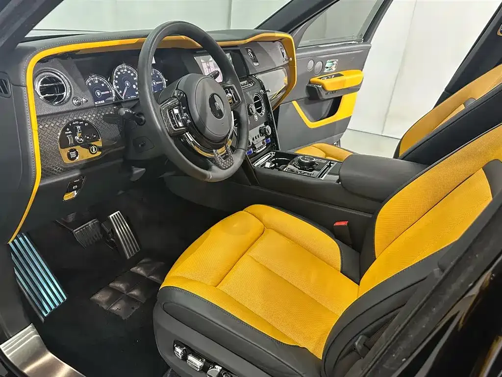 Rolls-Royce Cullinan 2021 из CN, фото 7