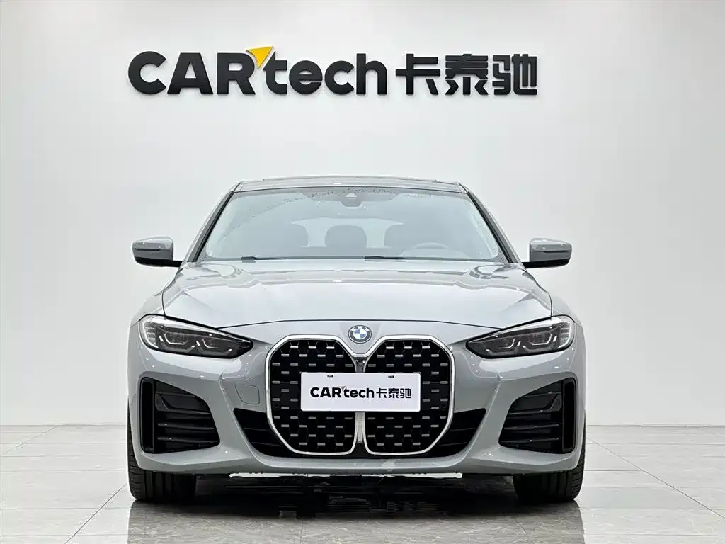 BMW 4 Series 2023 из CN, фото 2