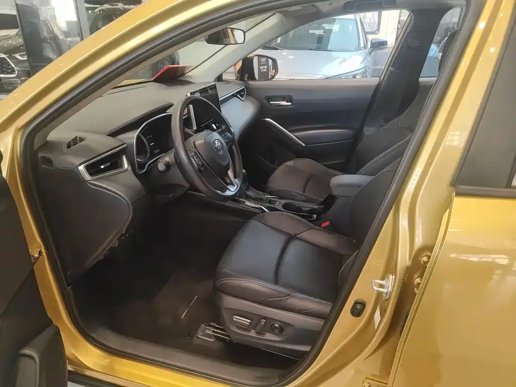 Toyota Frontlander 2022 из CN, фото 5