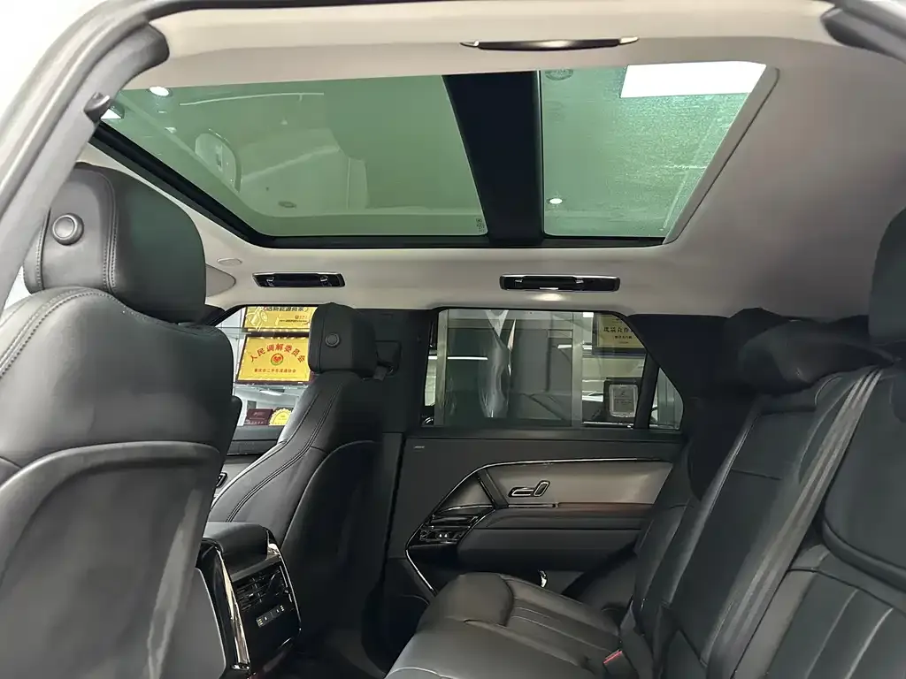 Land Rover Sport 2023 из CN, фото 2