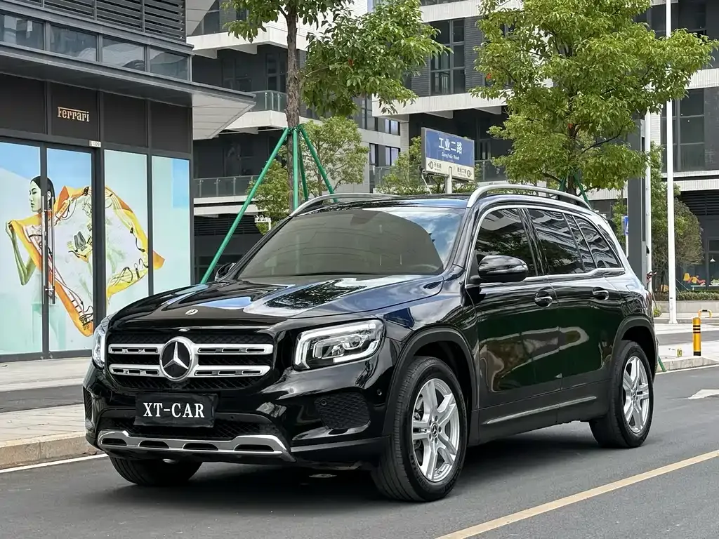 Mercedes-Benz GLB 2023 из CN, фото 1