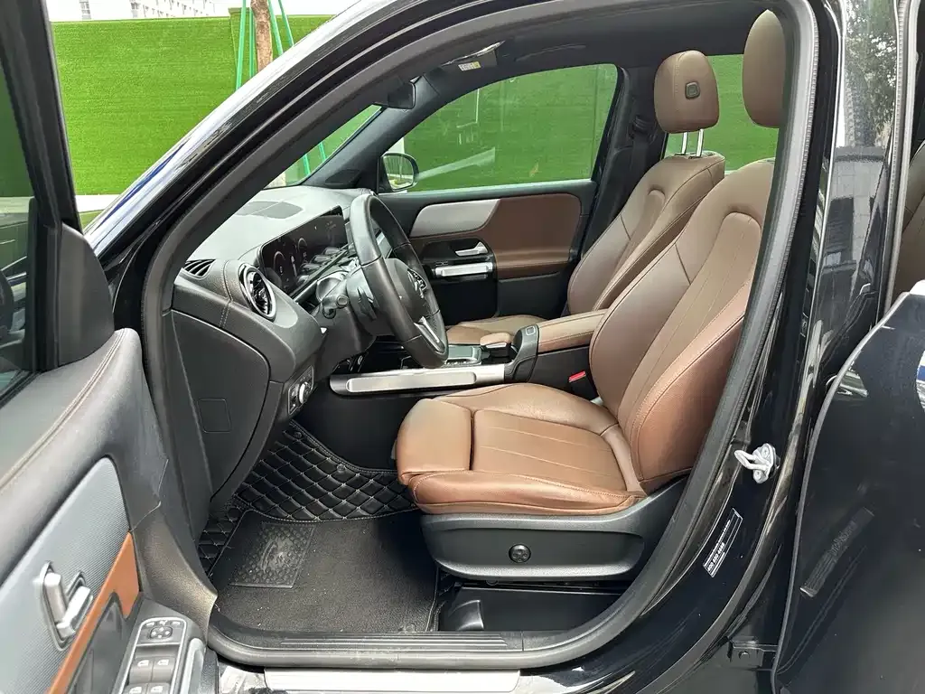 Mercedes-Benz GLB 2023 из CN, фото 9