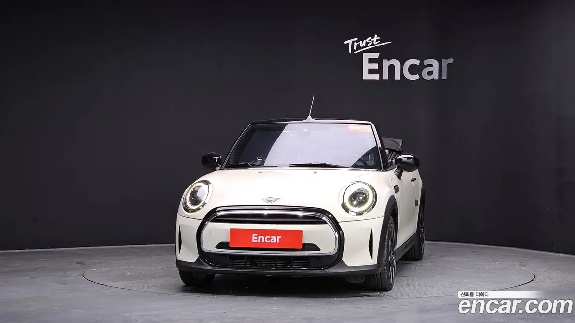 Mini Cooper Convertible — фото 3