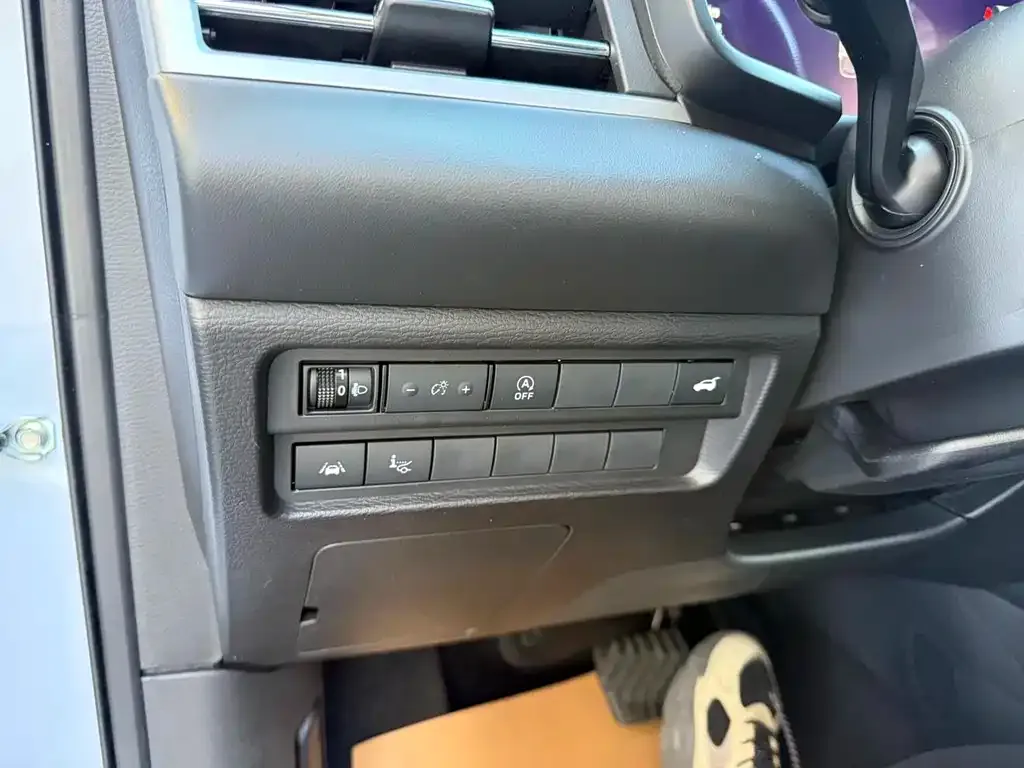 Mitsubishi Outlander 2023 из CN, фото 6