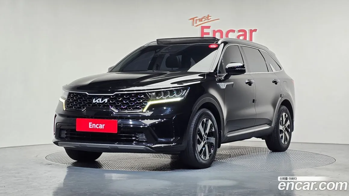 Kia Sorento — фото 1