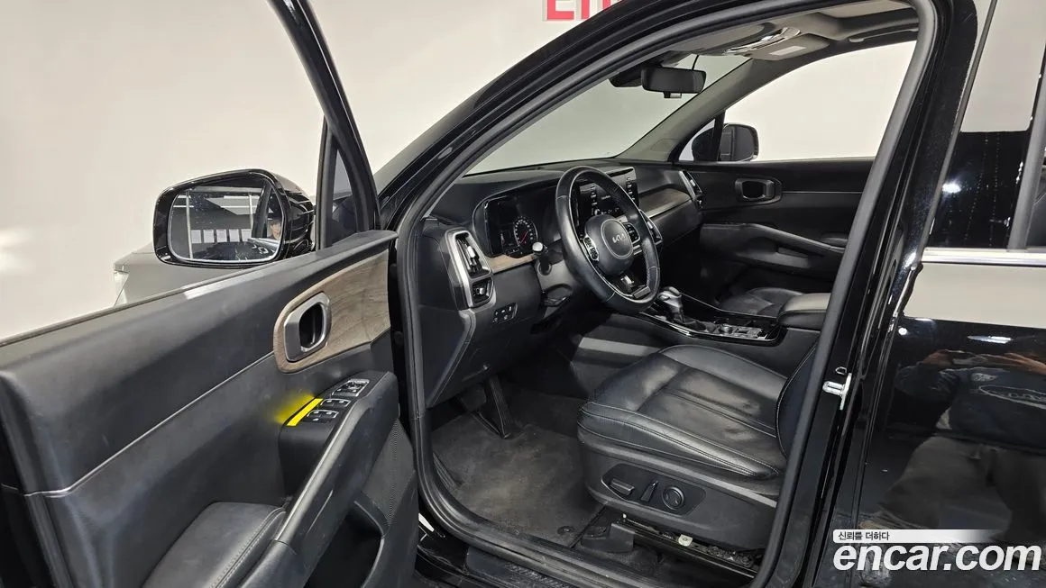 Kia Sorento — фото 5