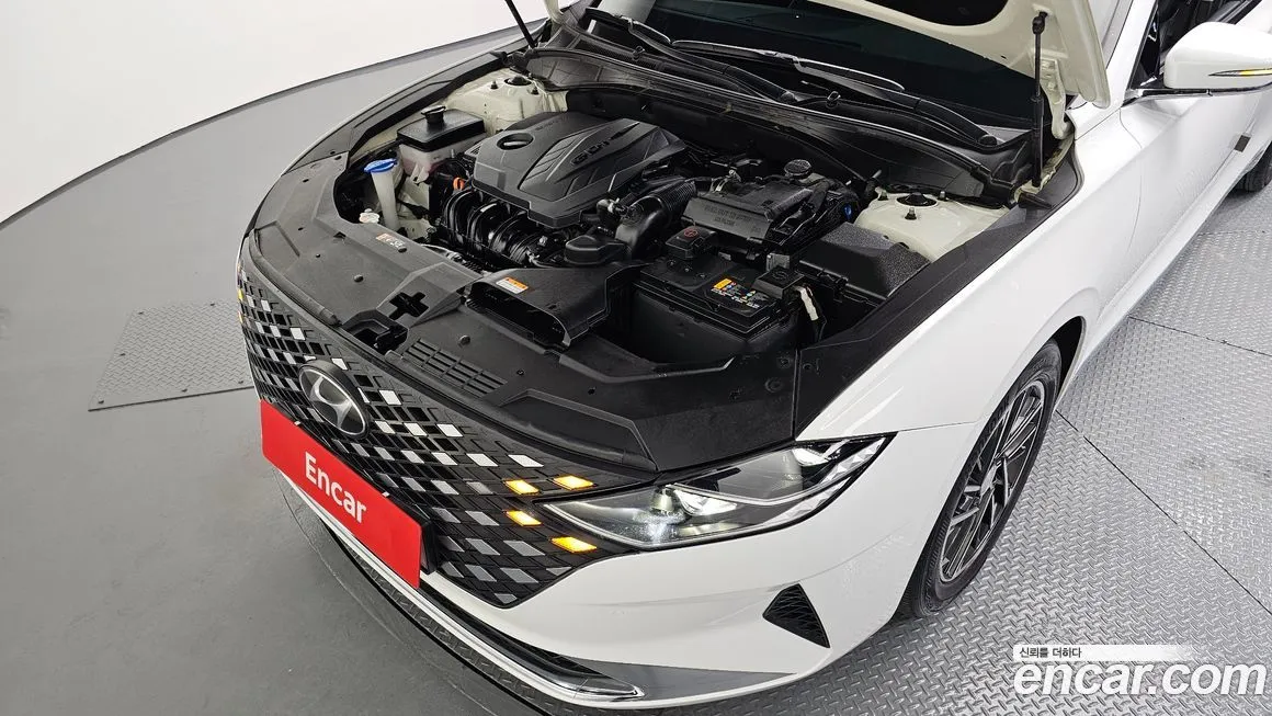 Hyundai Grandeur — фото 6