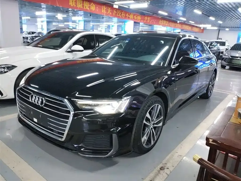 Audi A6L 2021 из CN, фото 3