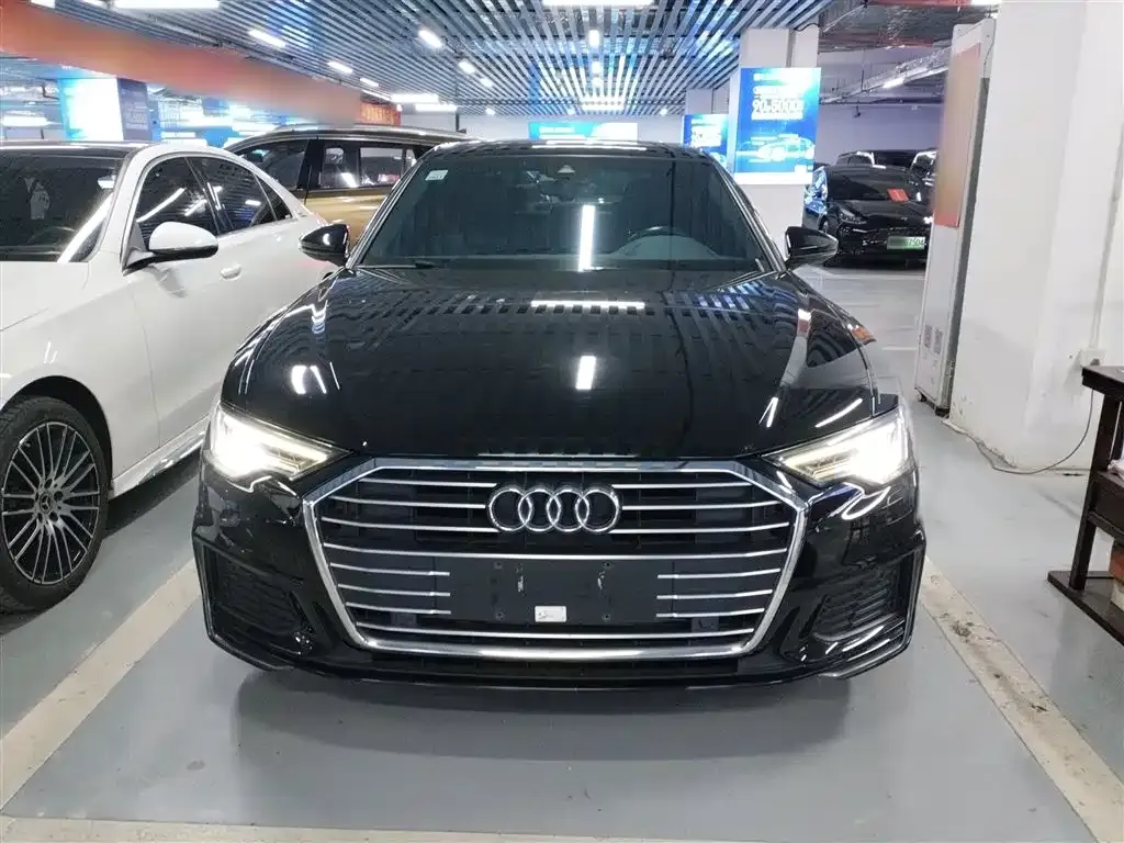 Audi A6L 2021 из CN, фото 4