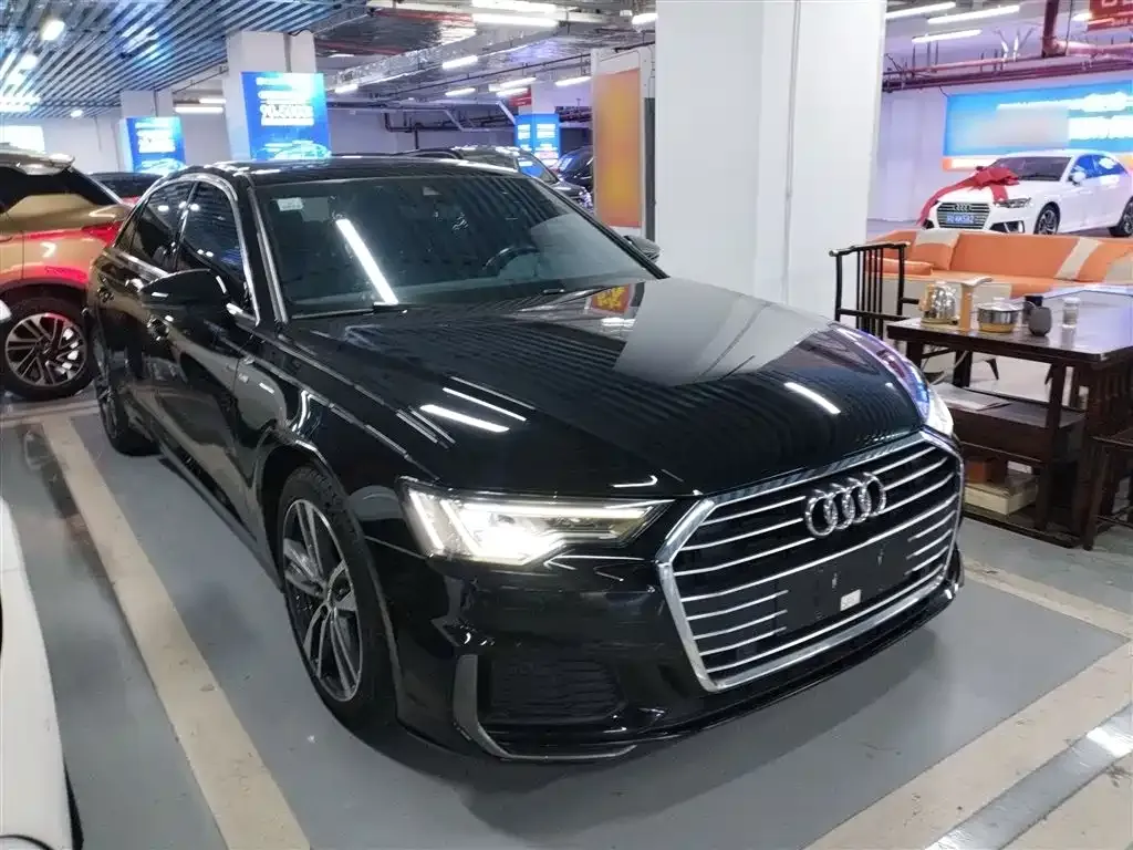 Audi A6L 2021 из CN, фото 7