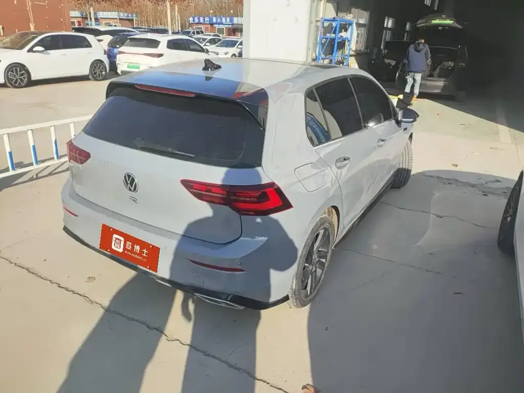 Volkswagen Golf 2021 из CN, фото 8