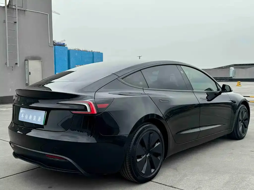 Tesla Model 3 2025 из CN, фото 4