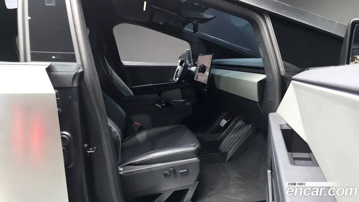 Tesla Cybertruck 2024 из KR, фото 4