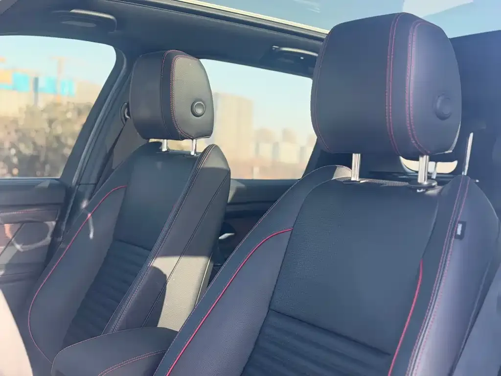 Land Rover Discovery Sport 2021 из CN, фото 3