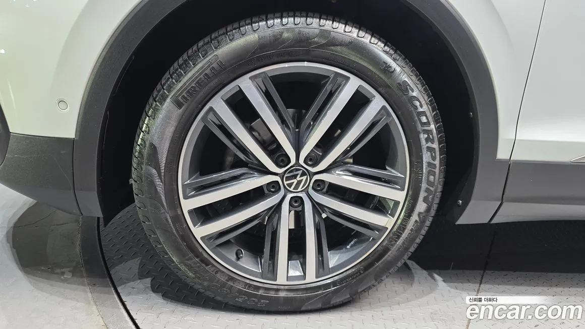 Volkswagen Tiguan 2022 из KR, фото 8