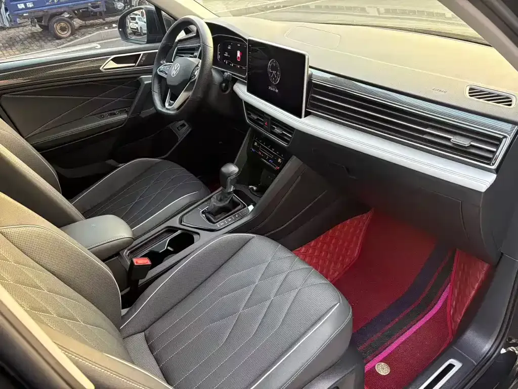 Volkswagen Tiguan L 2022 из CN, фото 9