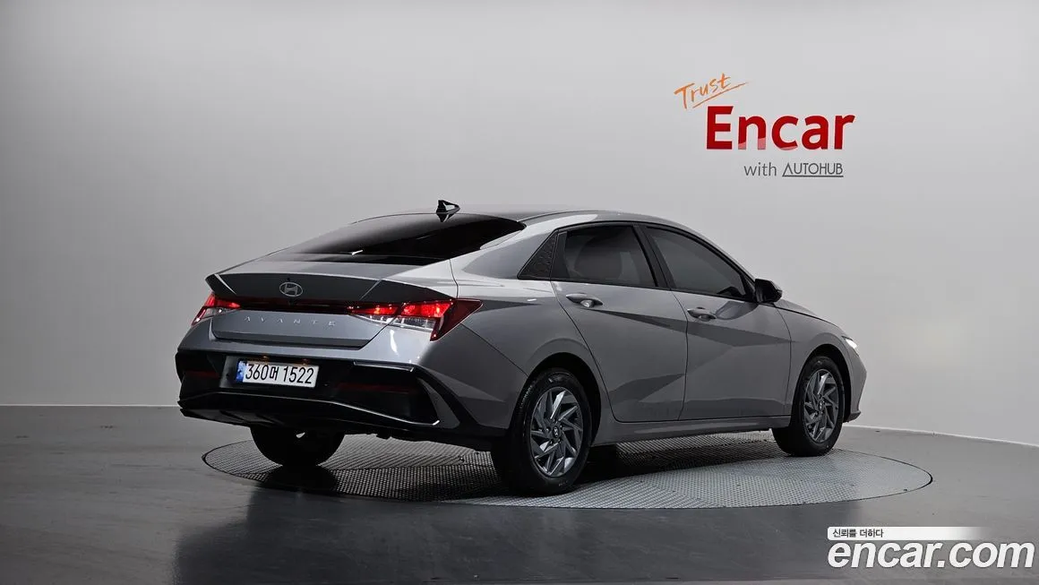 Hyundai AVANTE — фото 2
