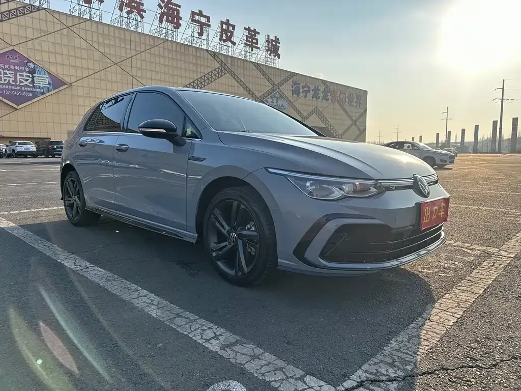 Volkswagen Golf 2022 из CN, фото 3