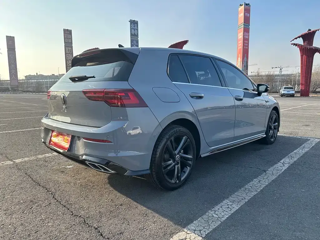 Volkswagen Golf 2022 из CN, фото 9