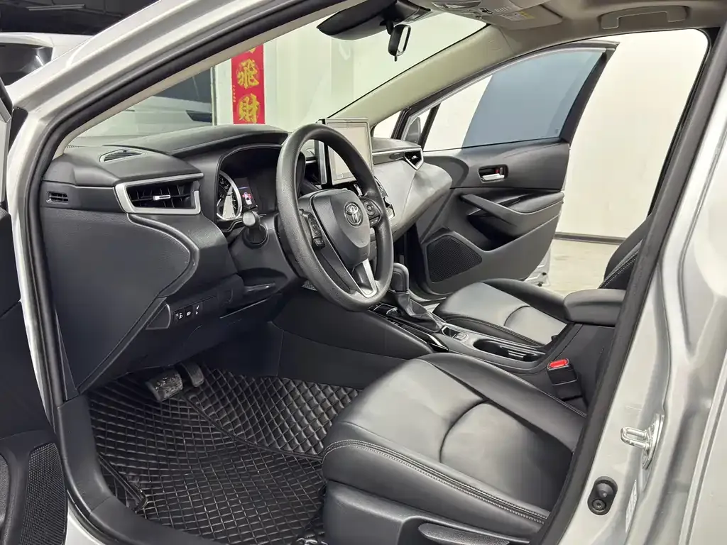 Toyota Corolla 2022 из CN, фото 7