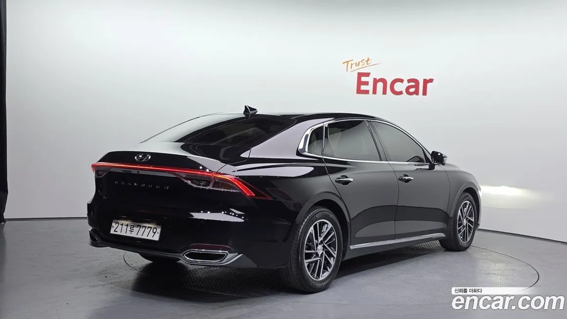 Hyundai Grandeur 2021 из KR, фото 4
