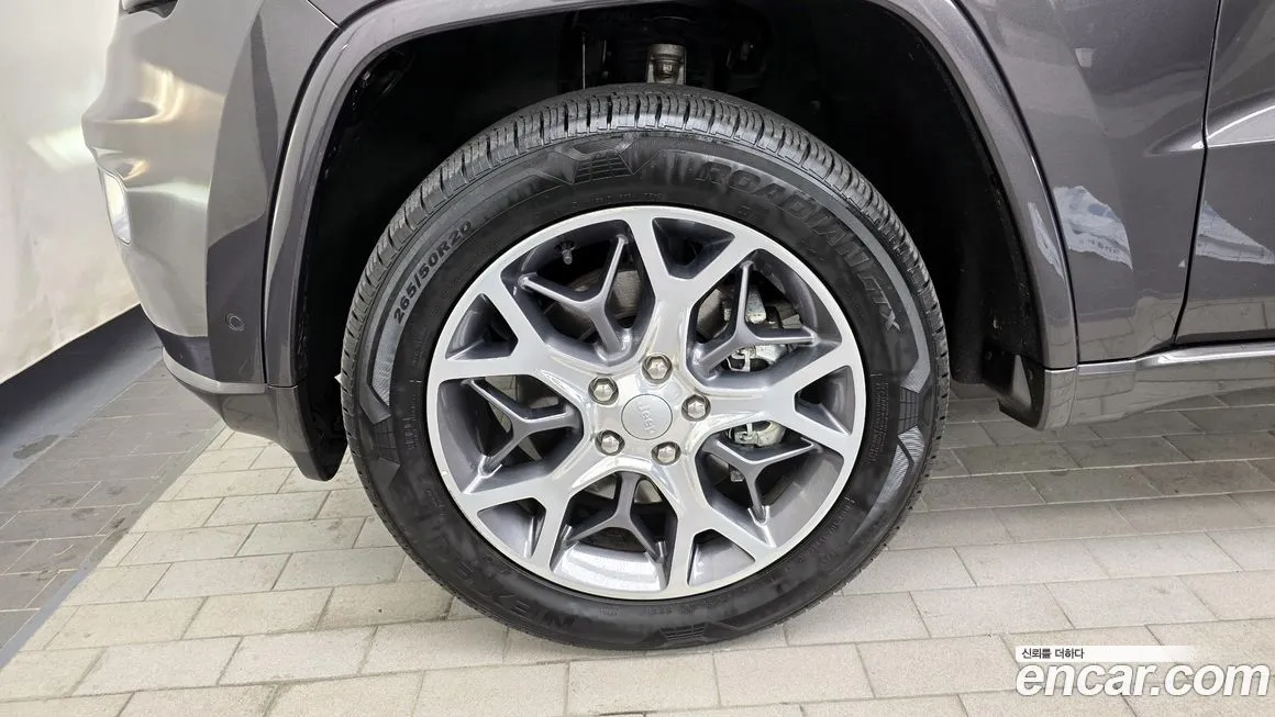 Jeep Cherokee 2021 из KR, фото 5
